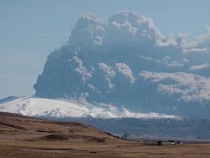 アイスランドの噴火